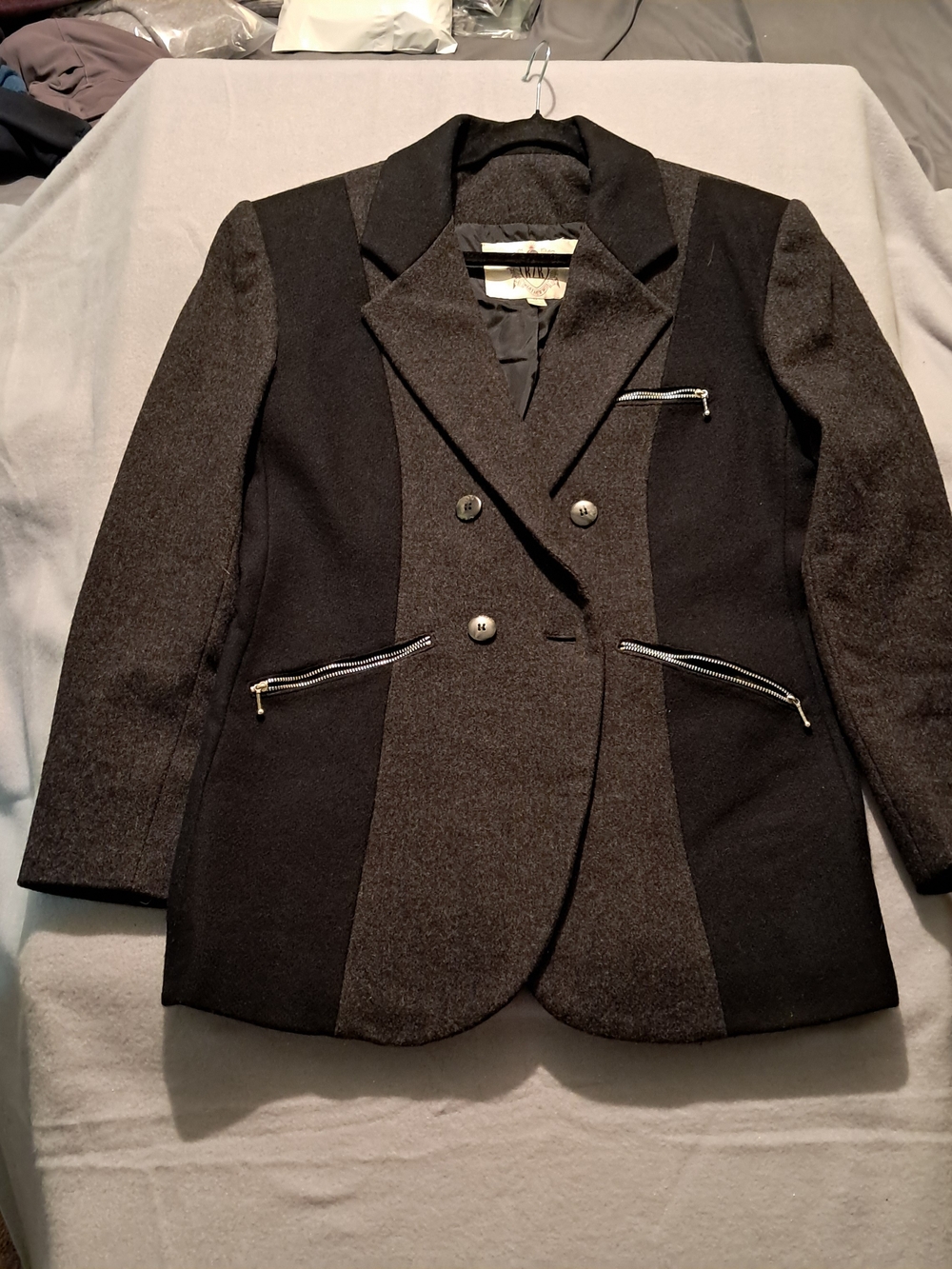 Vintage Women’s RZR Two-Tone wool Black & Charcoal Double-Breasted Blazer
